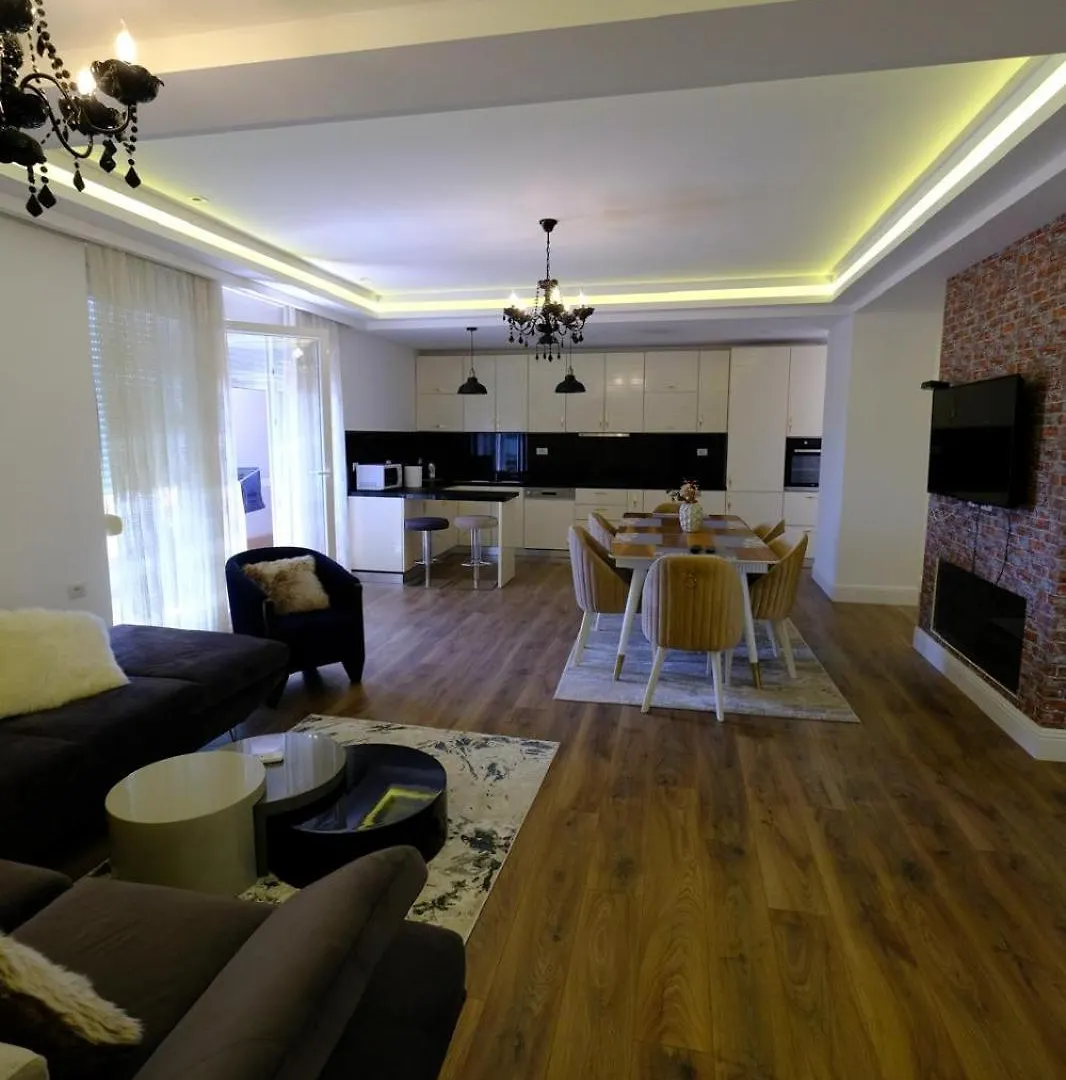 Bala Apartment Tirana 0*,
