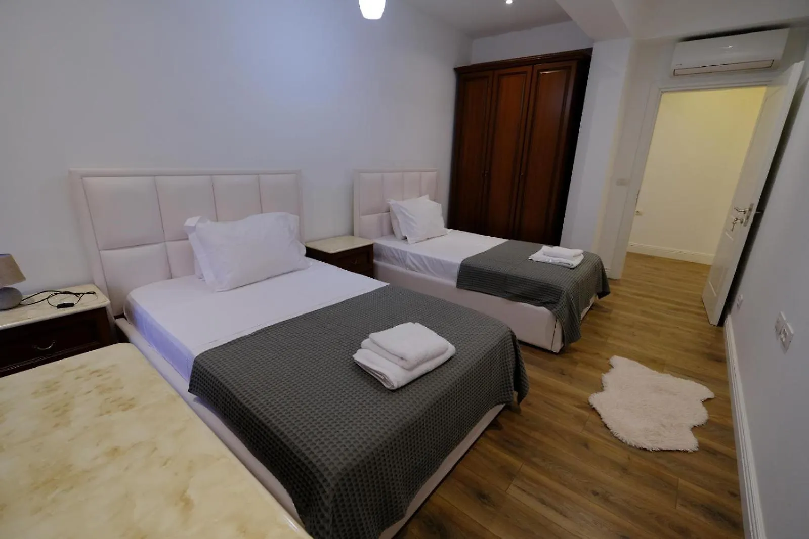 Bala Apartment Tirana Сasa de vacaciones