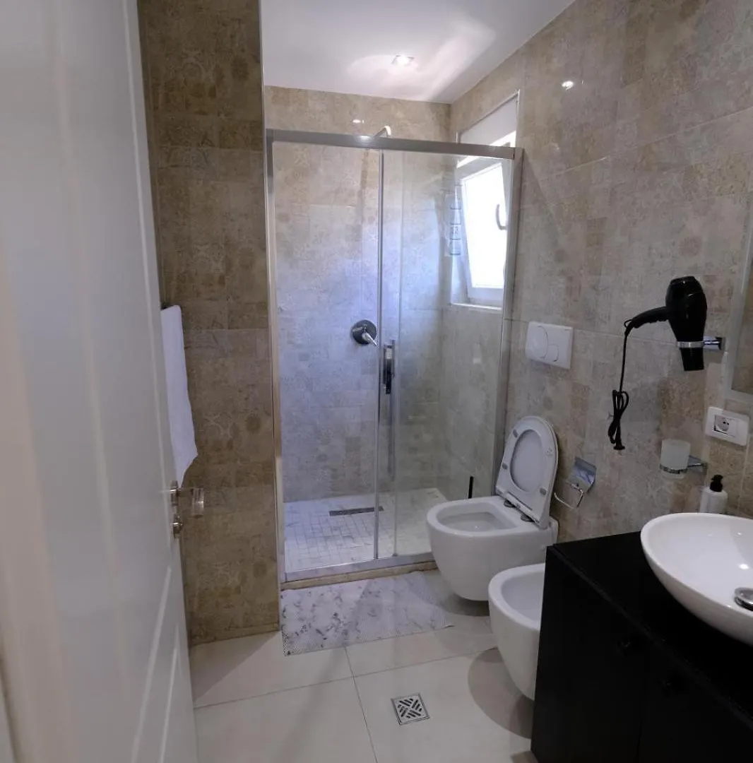 Сasa de vacaciones Bala Apartment Tirana Albania